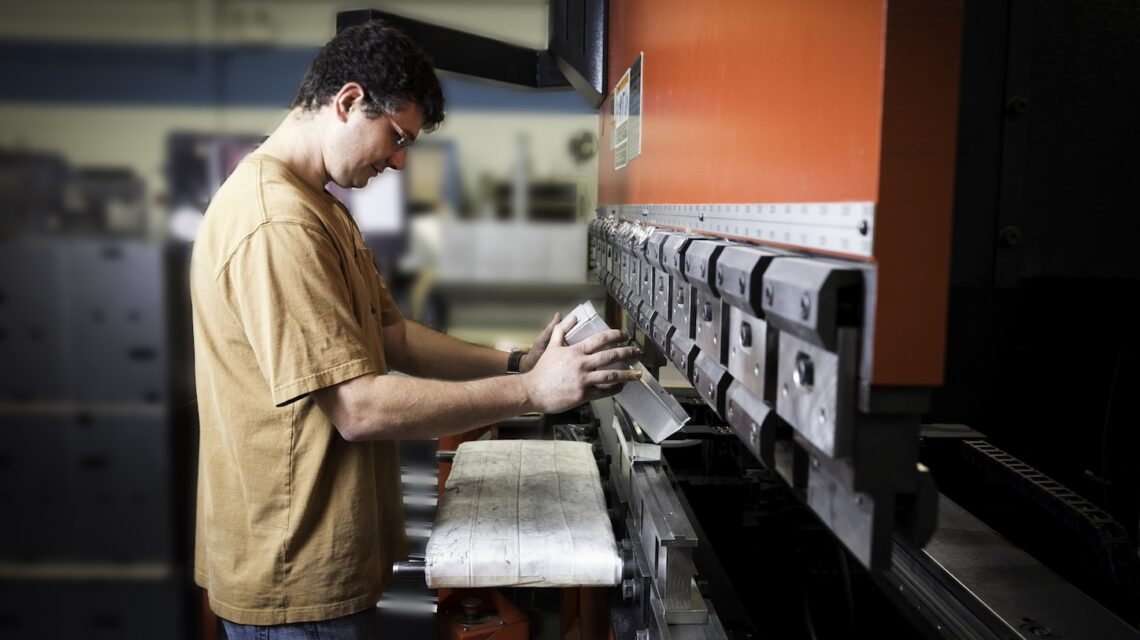 metal forming with press brake